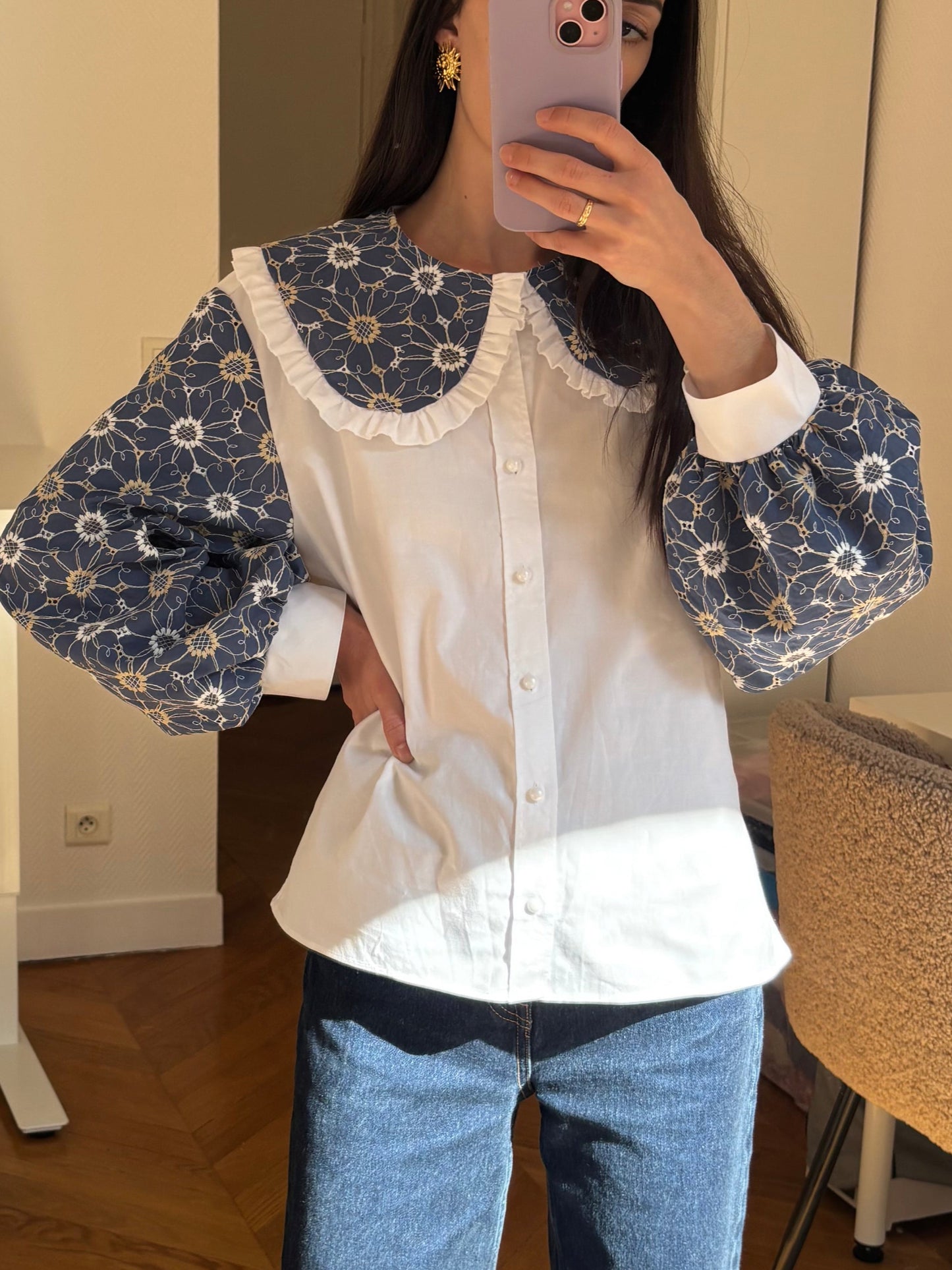 Col XL et broderie anglaise bleu