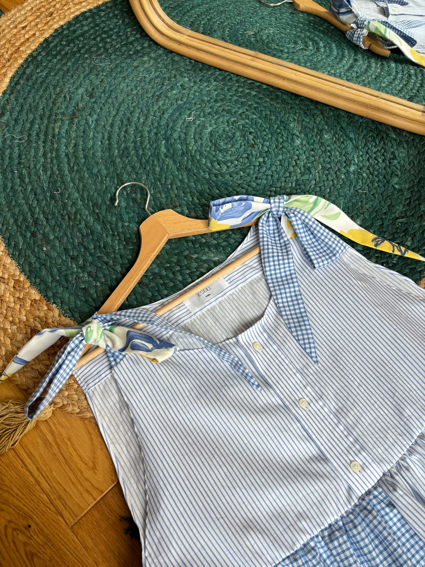 Robe baby doll bleue à noeuds