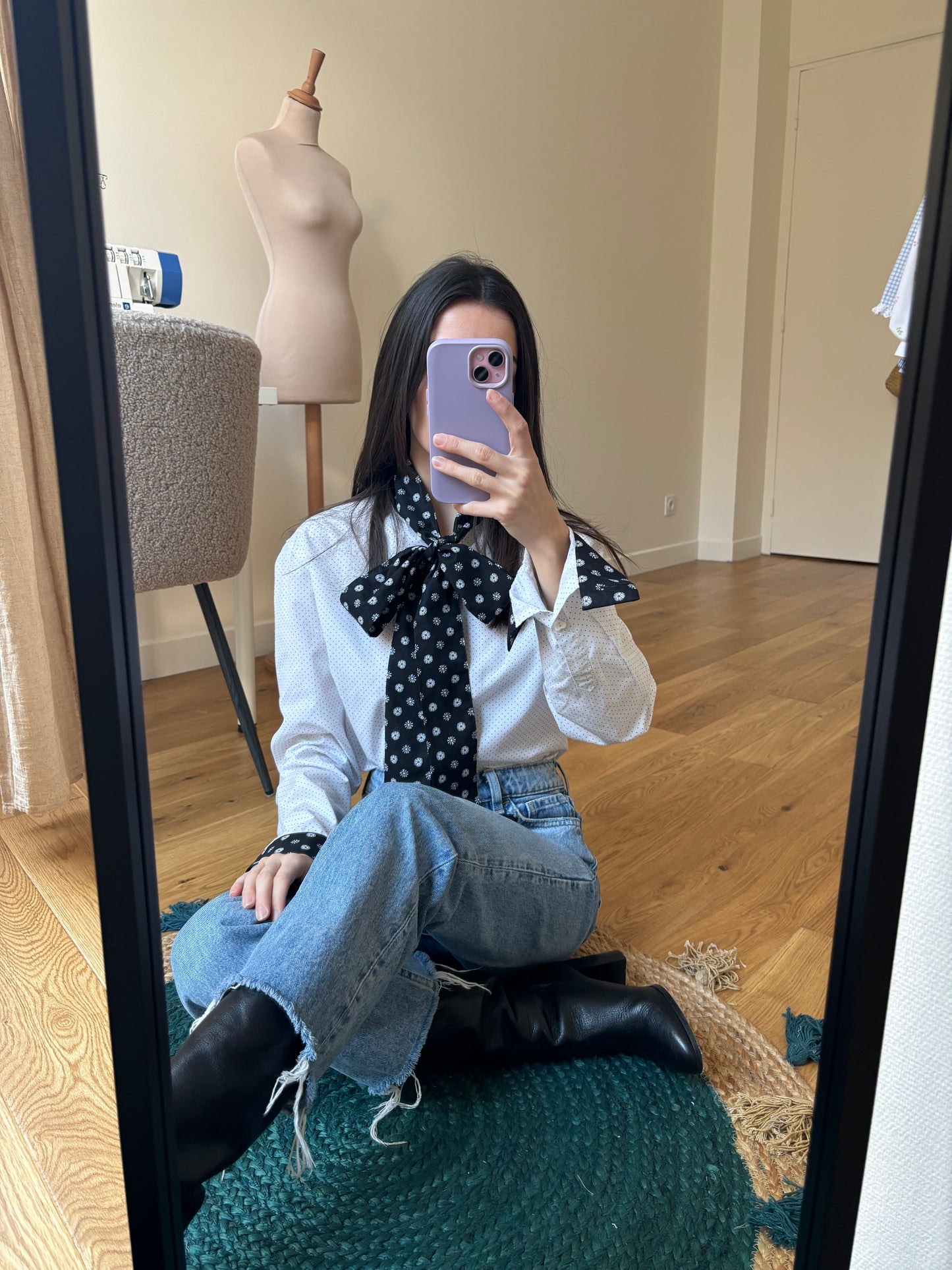 Col lavallière noir et blanc