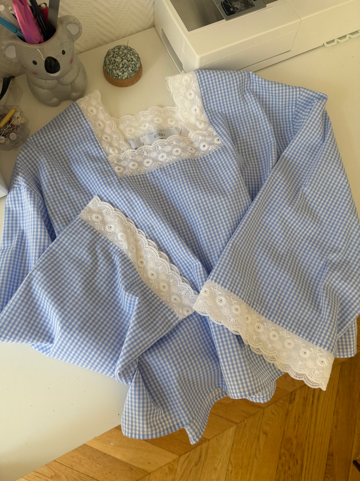 Blouse Carmen Vichy bleu (made to roder)
