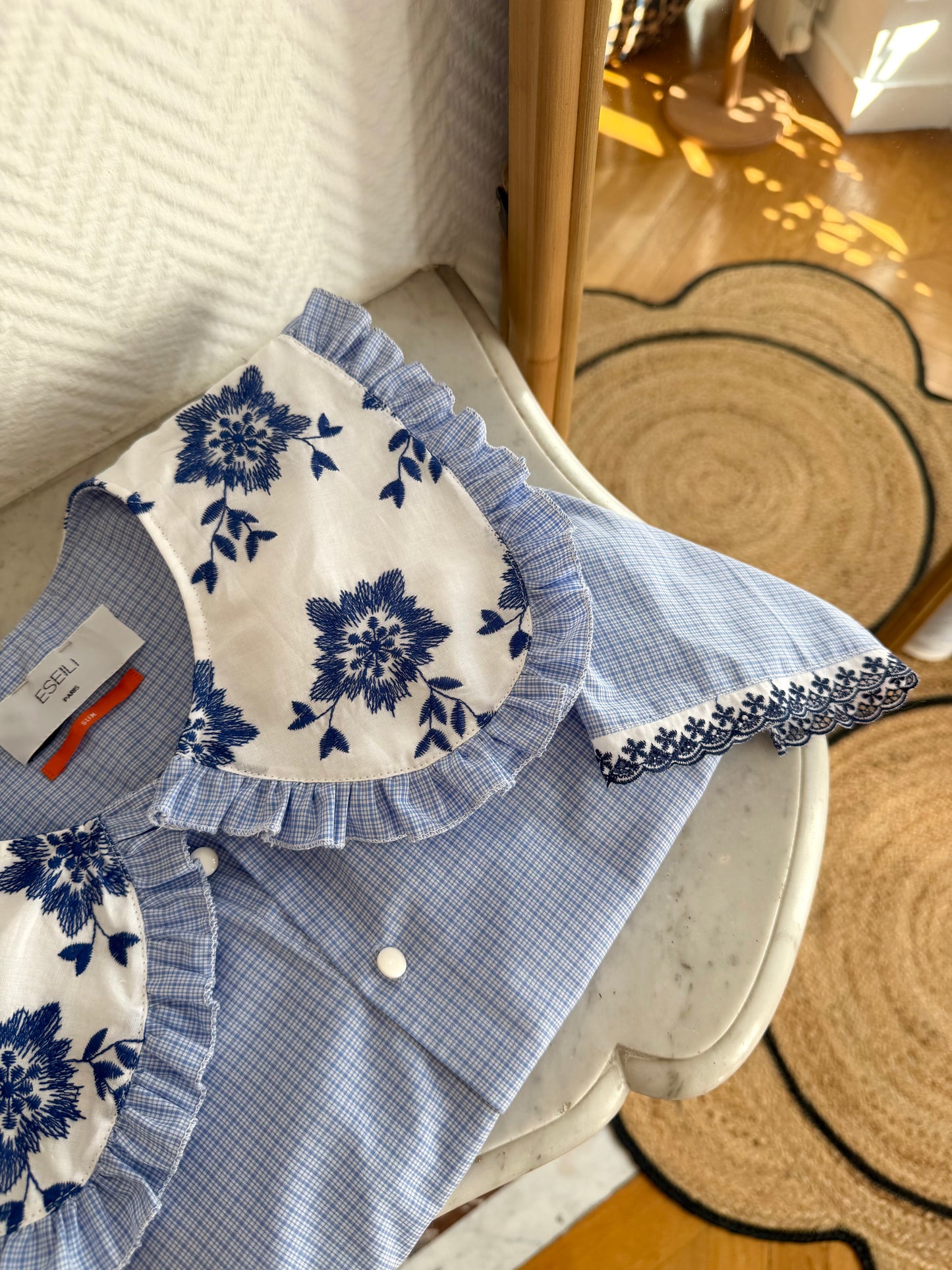 Elise col XL broderie anglaise bleue