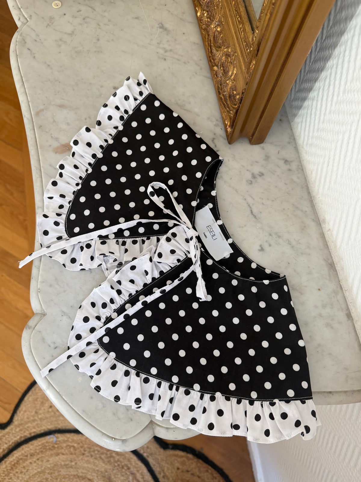 Col amovible à pois noir et blanc (made to order)