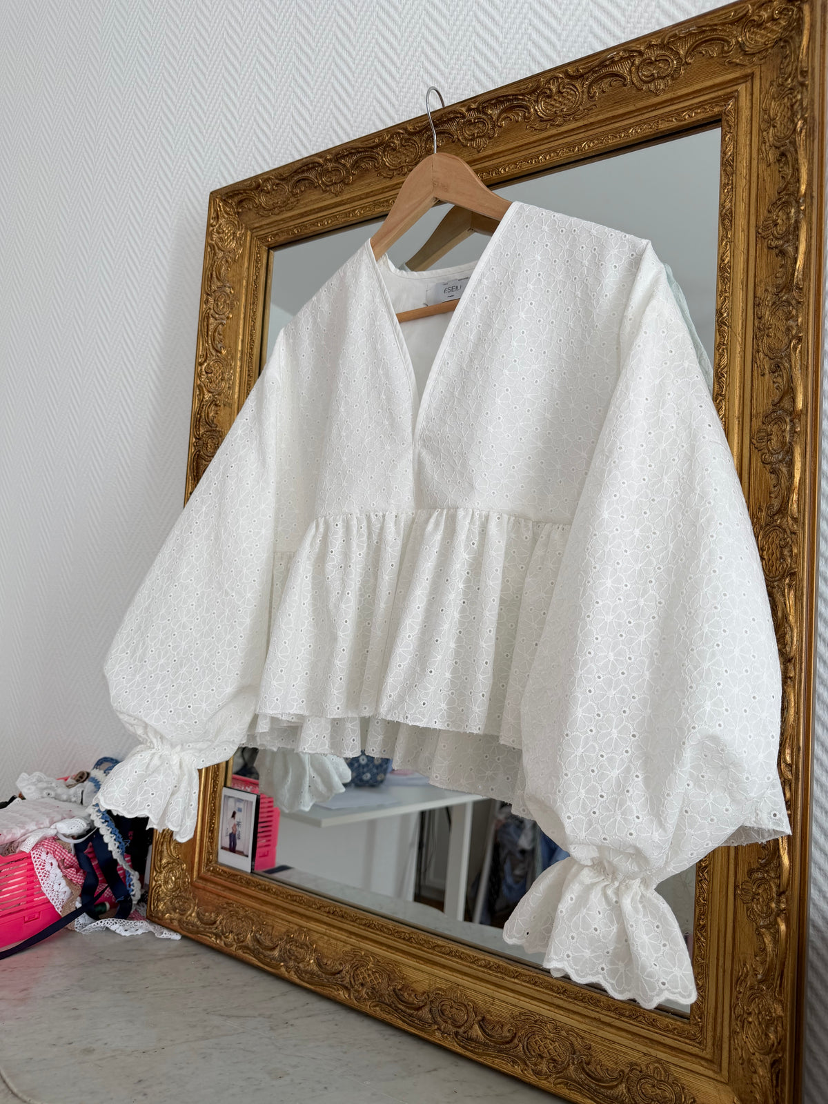 Vicky broderie anglaise (made to order)