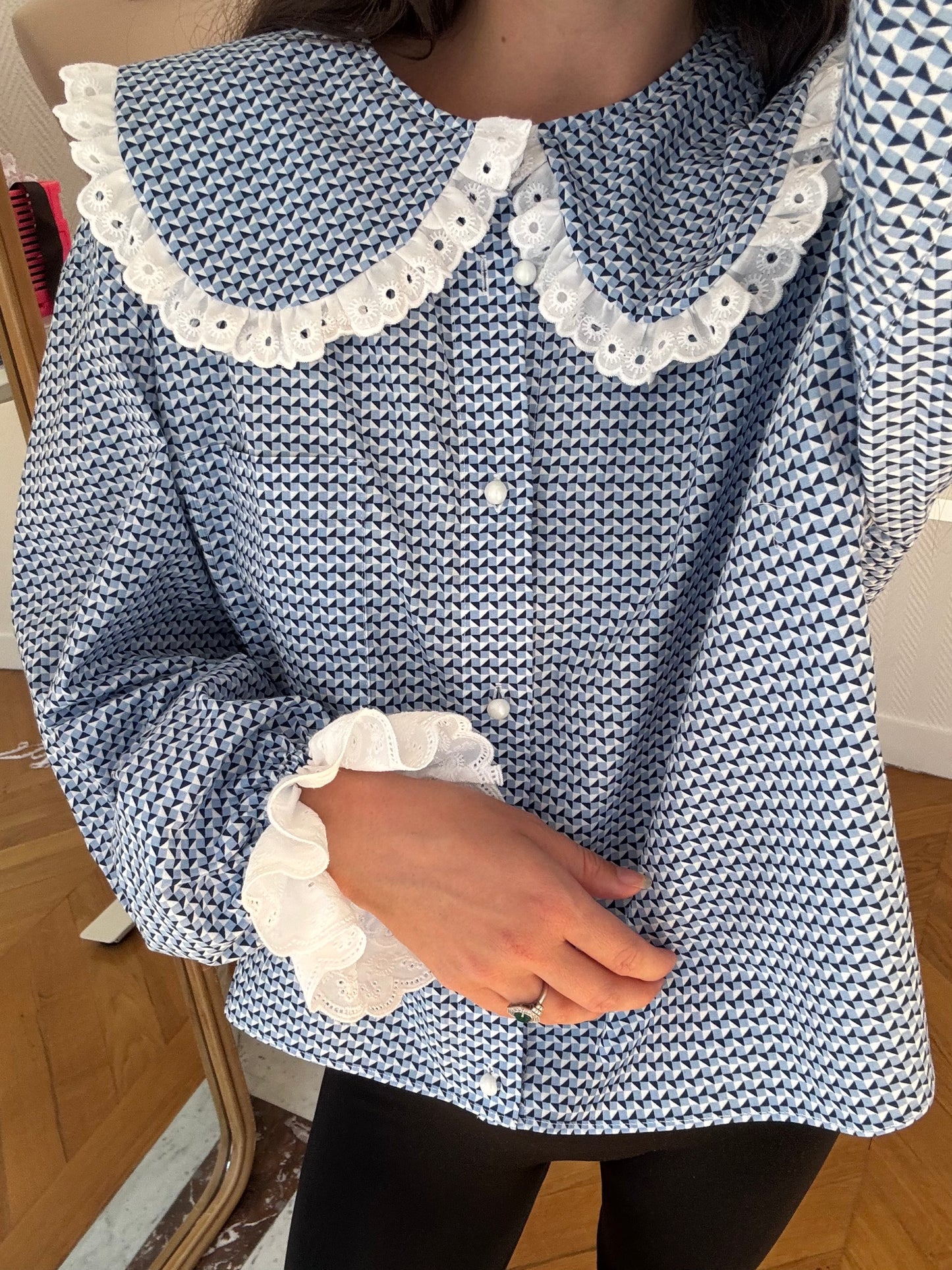 Solange col XL crop bleu à motifs