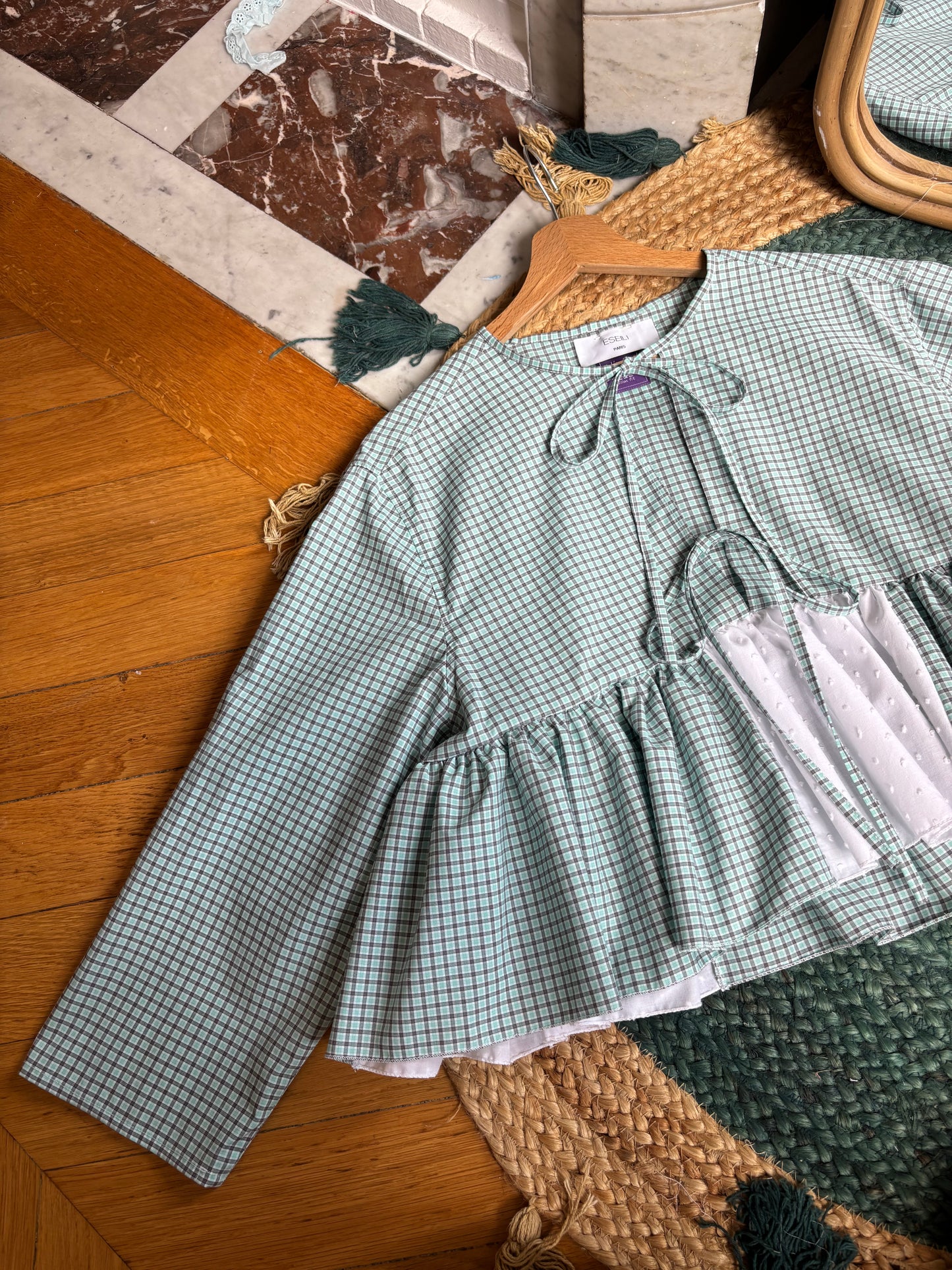 Blouse à noeuds carreaux vert d'eau