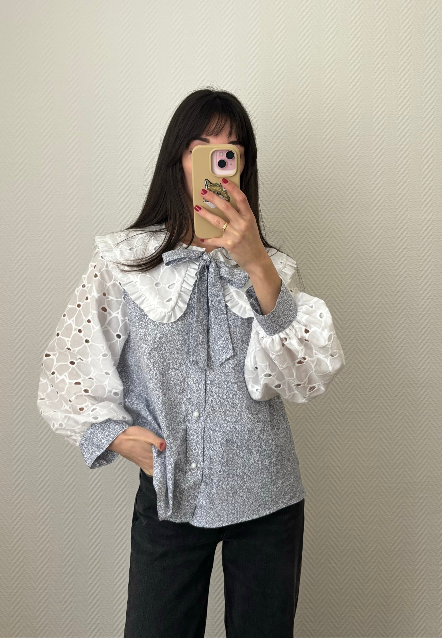 Broderie anglaise imprimé fleurs