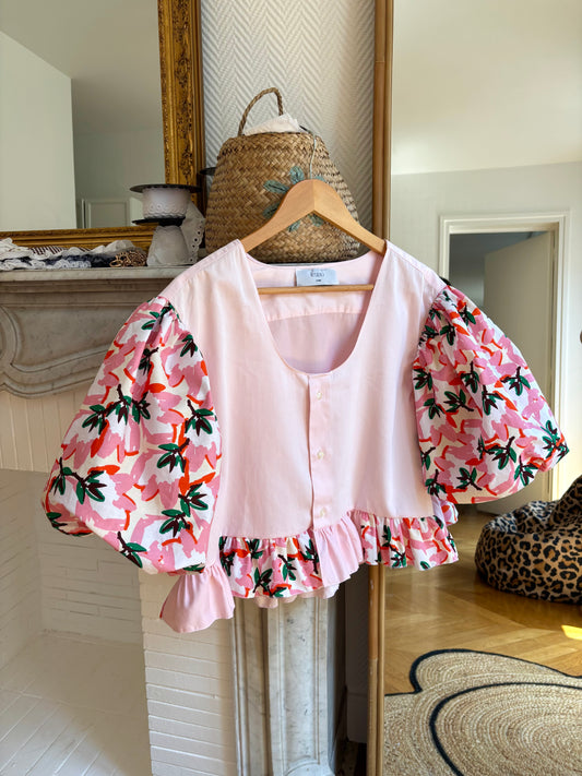 Blouse rose et fleurs manche bouffantes