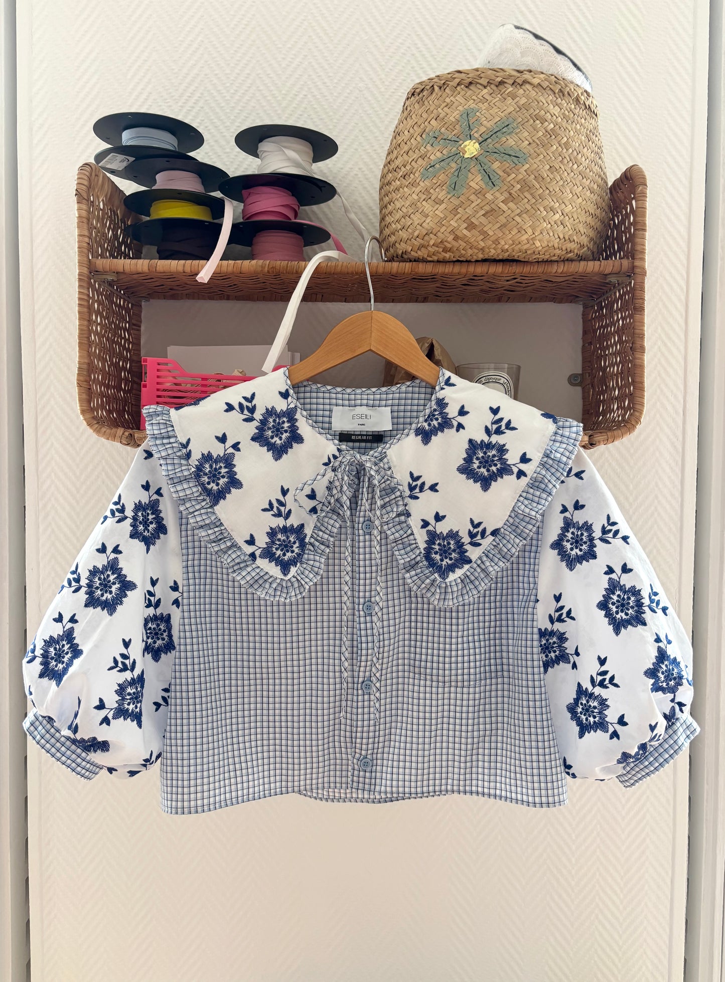 Elise col XL et broderie anglaise
