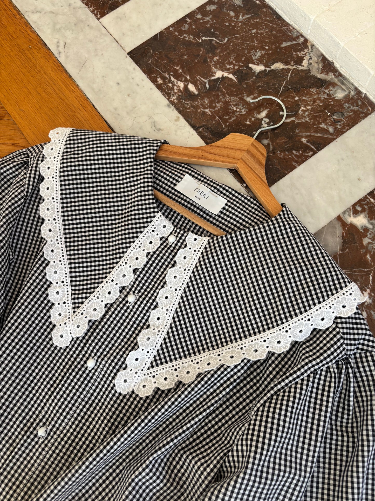 Blouse à col vichy noir et blanc (PIÈCE À LA COMMANDE)