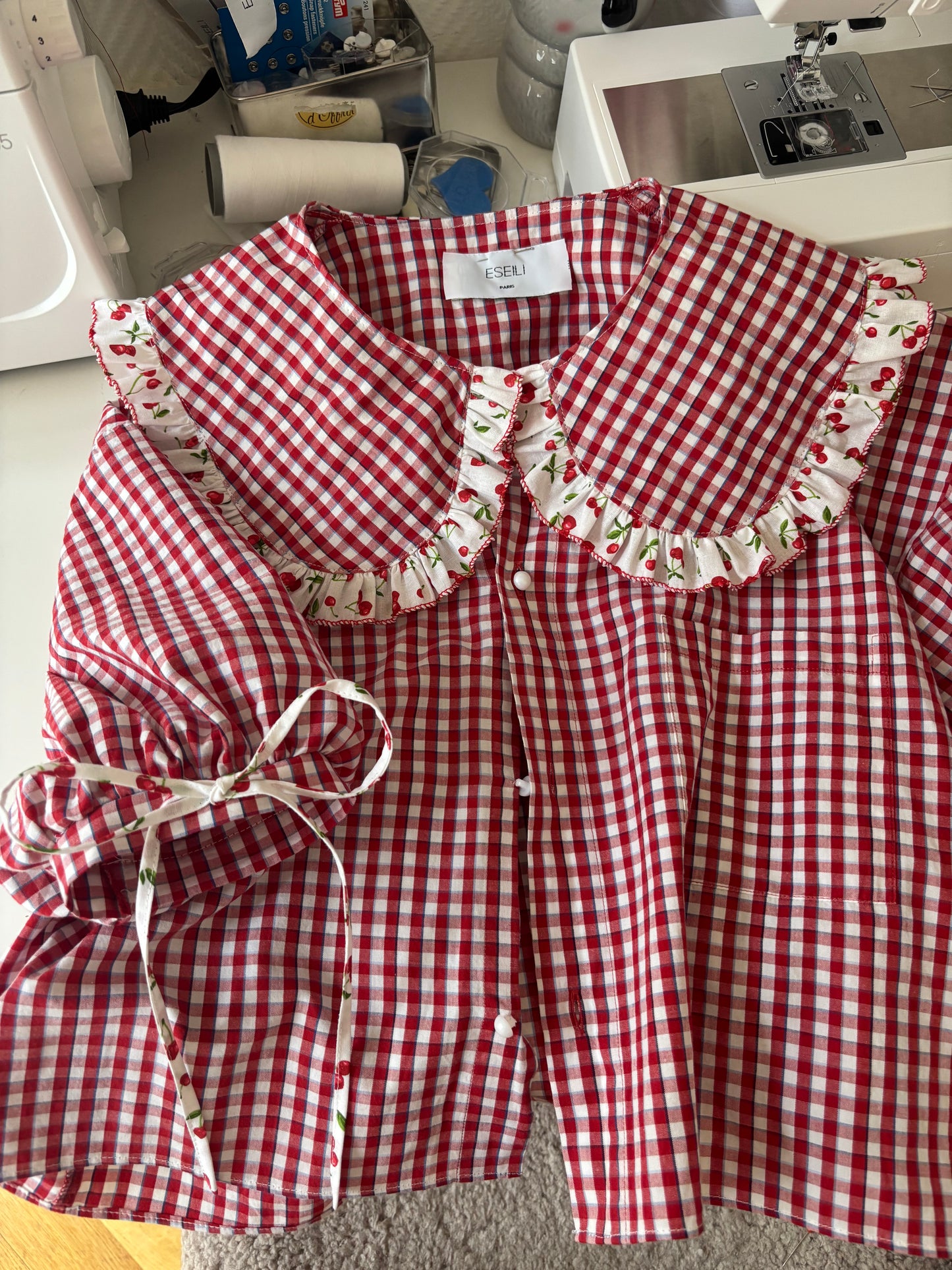 Blouse Solange rouge à carreaux cerises