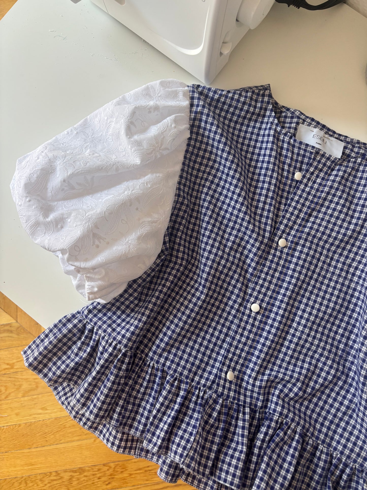 Blouse manches XL broderie anglaise